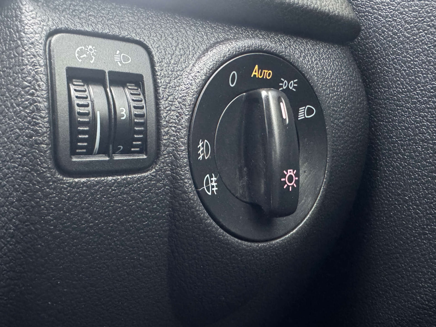 Used Volkswagen Tiguan 2009 for sale - 77272751: Photo 21