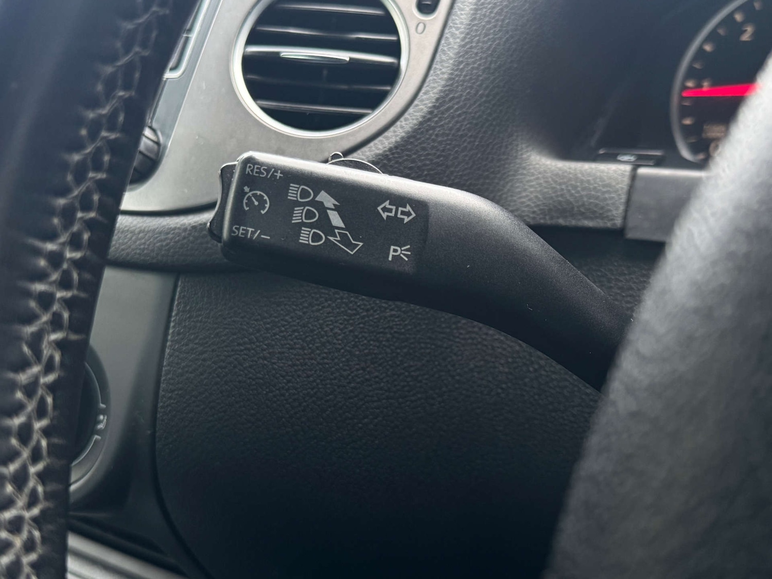 Used Volkswagen Tiguan 2009 for sale - 77272751: Photo 23