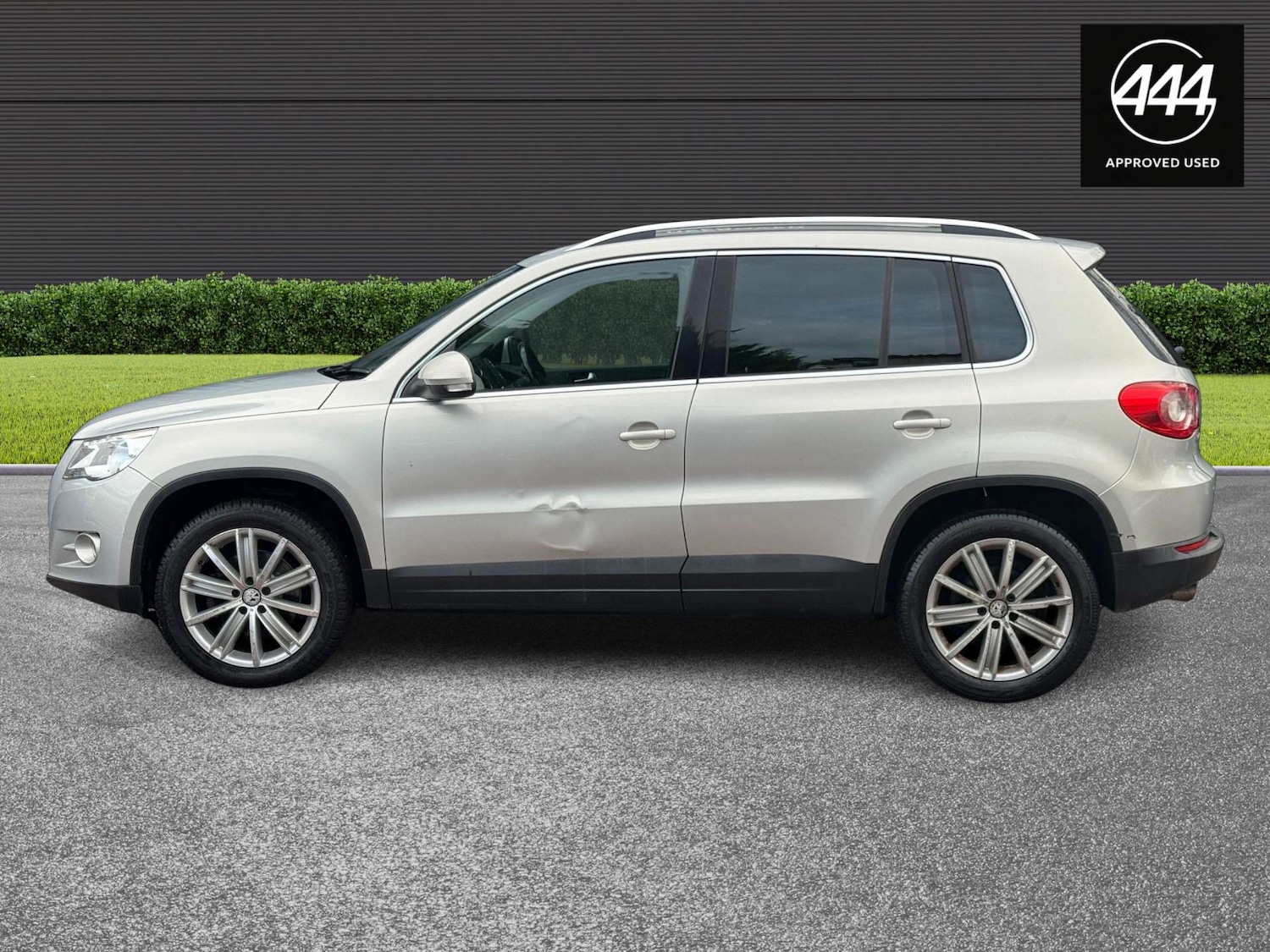 Used Volkswagen Tiguan 2009 for sale - 77272751: Photo 7