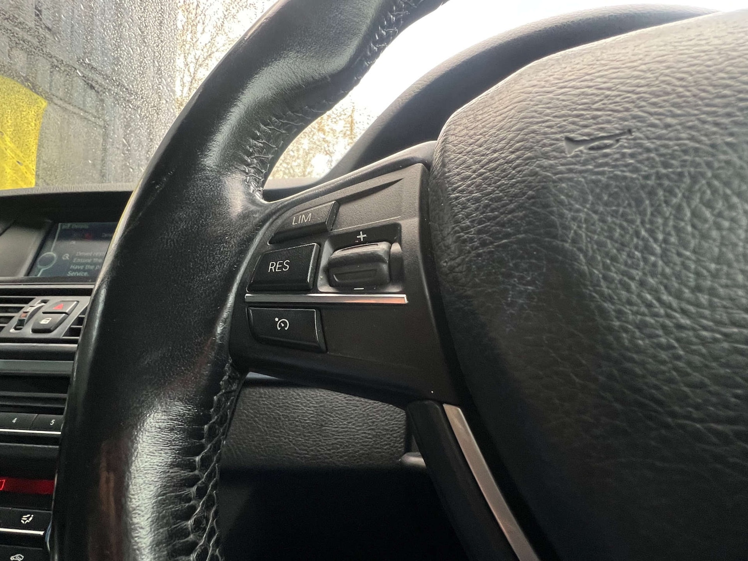 Used BMW 5 Series 2012 for sale - 77152856: Photo 42