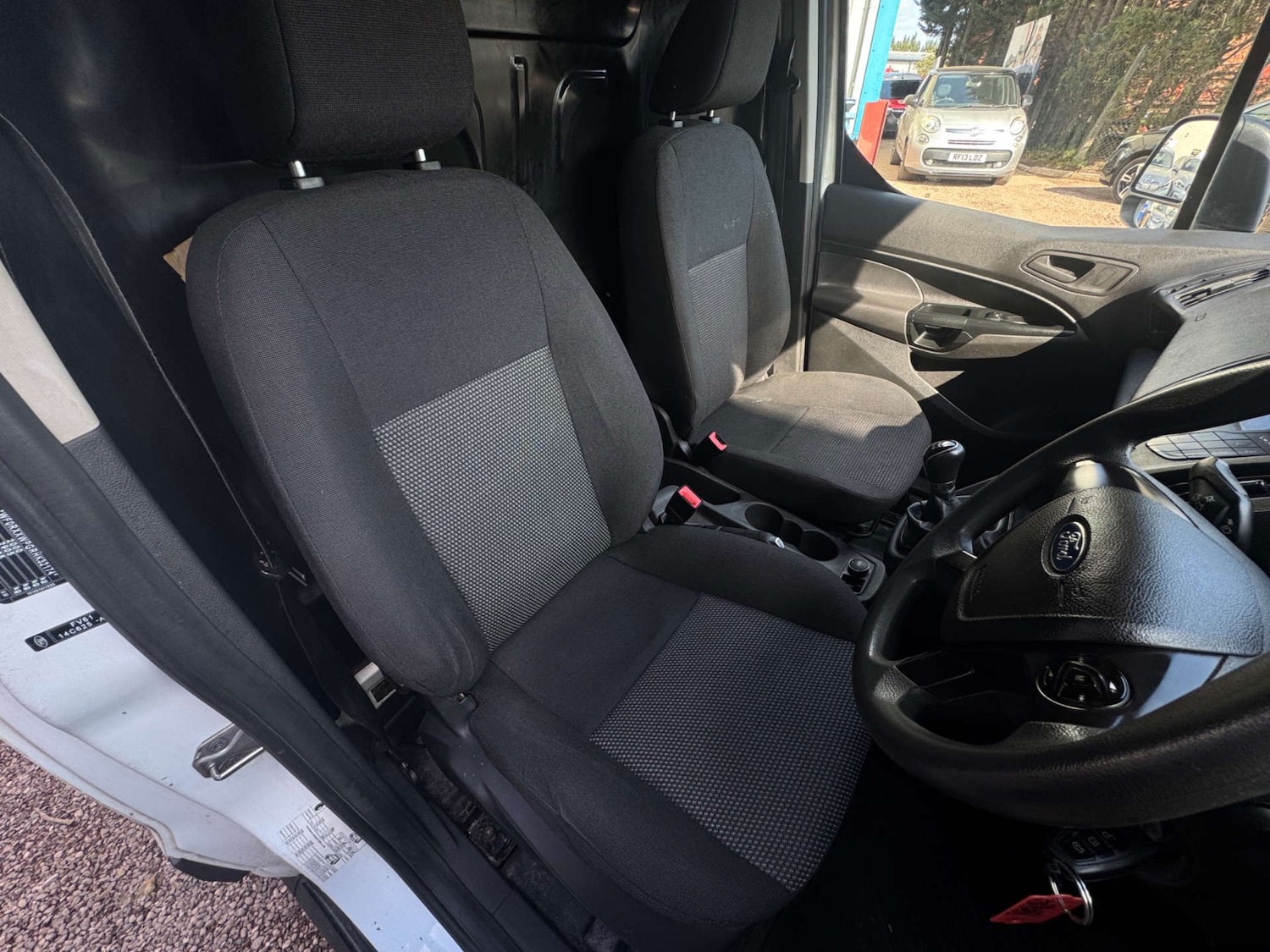 Used Ford Transit Connect 2017 for sale - 78108337: Photo 17