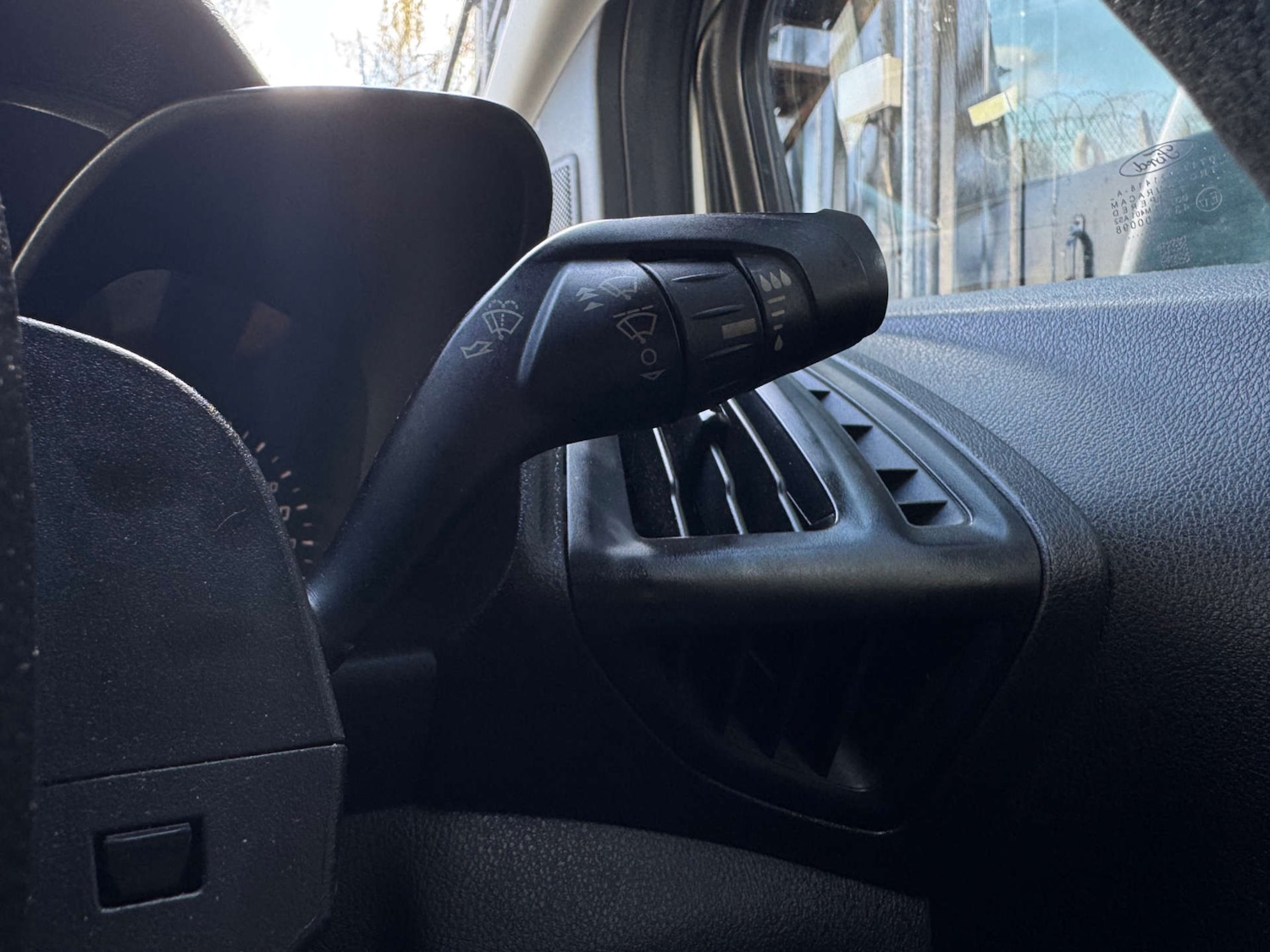 Used Ford Transit Connect 2017 for sale - 78108337: Photo 24