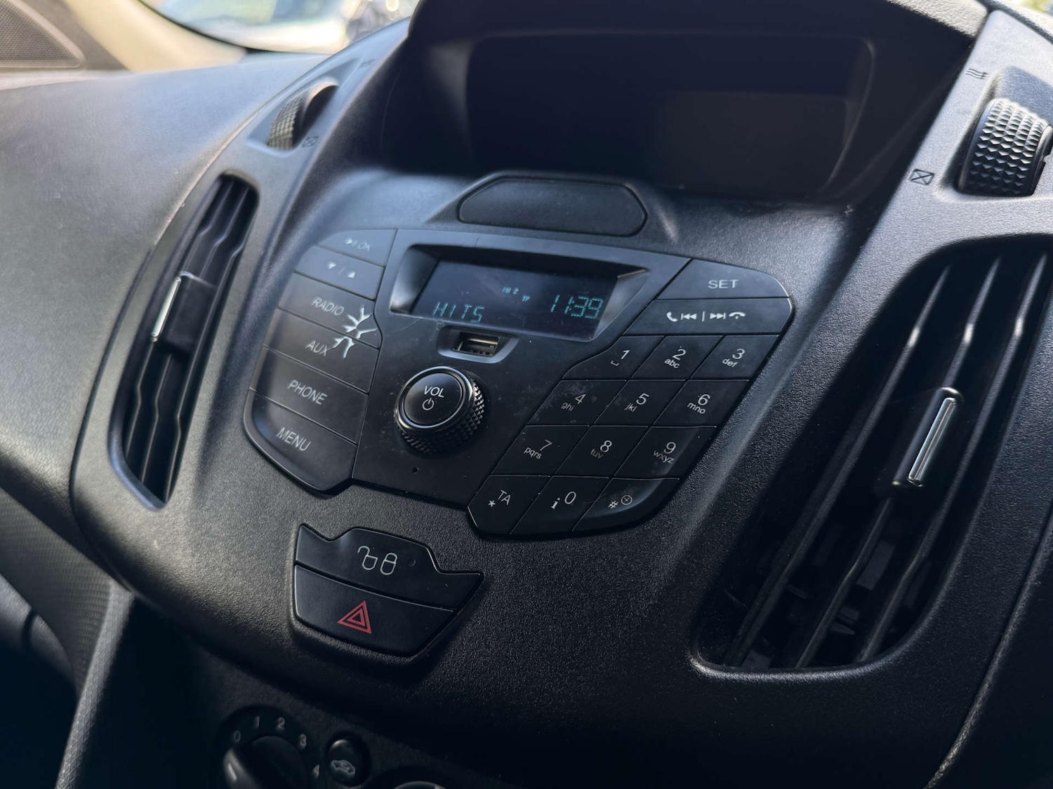 Used Ford Transit Connect 2017 for sale - 78108337: Photo 27