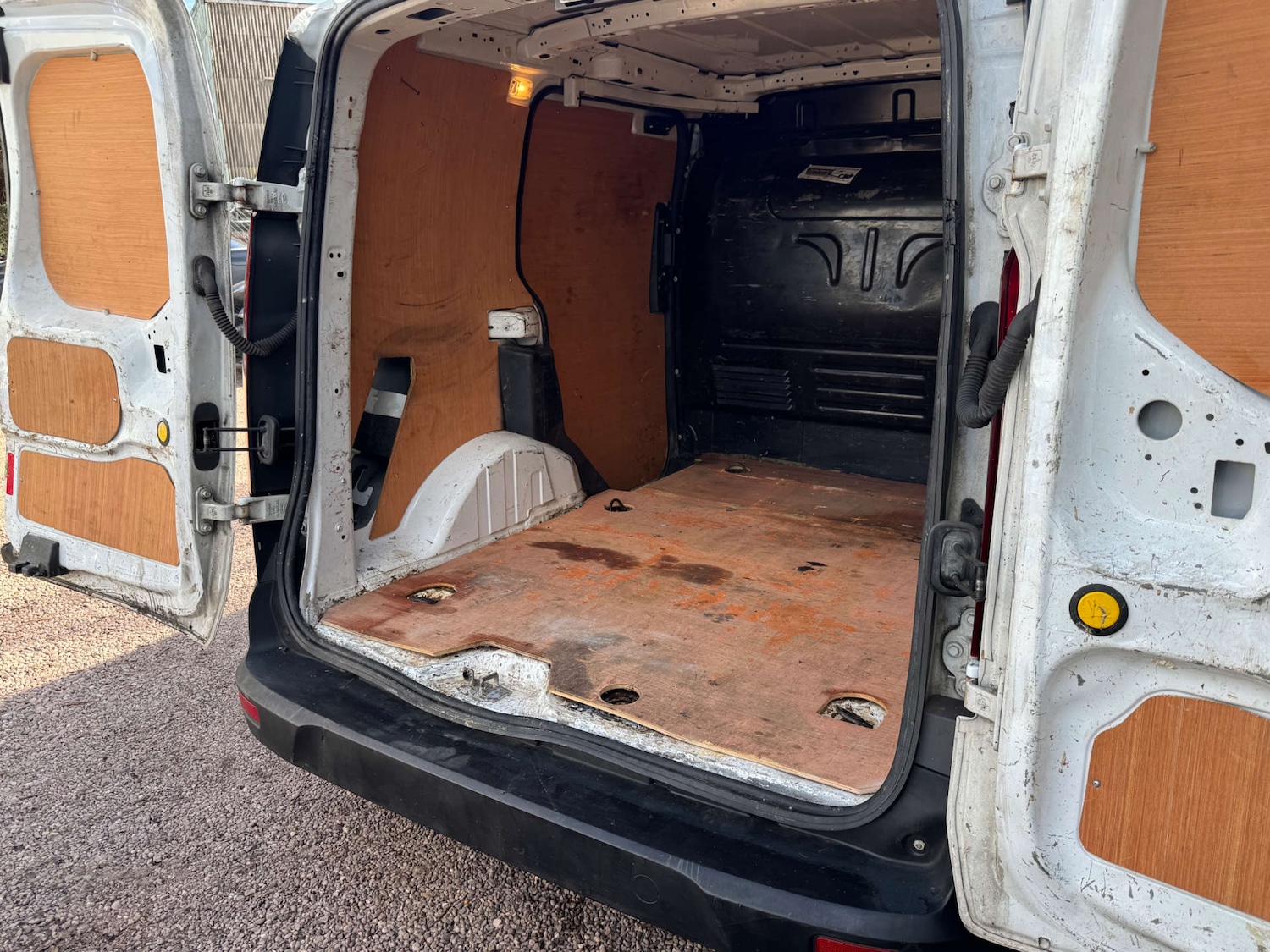 Used Ford Transit Connect 2017 for sale - 78108337: Photo 32