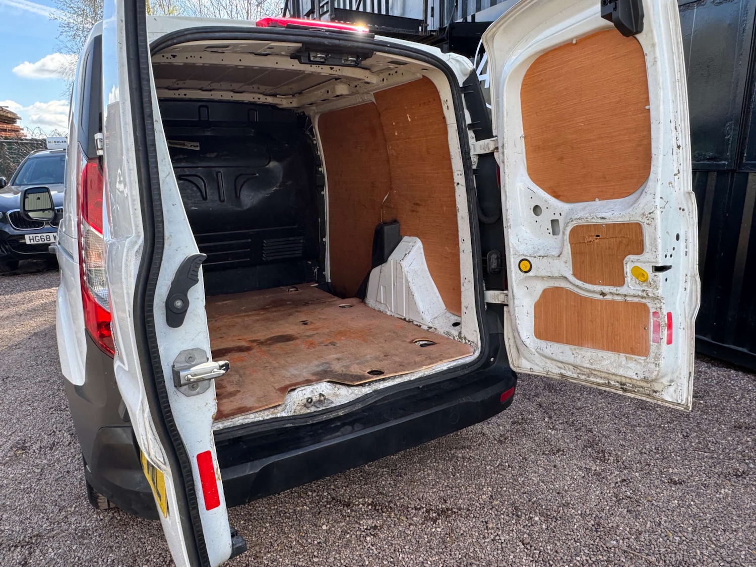 Used Ford Transit Connect 2017 for sale - 78108337: Photo 34