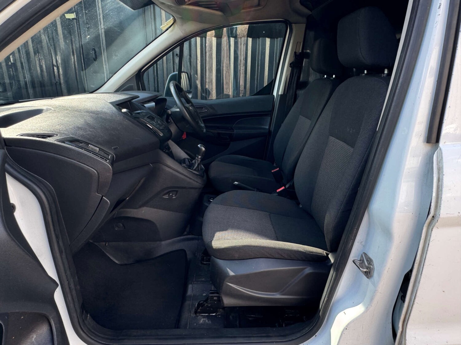 Used Ford Transit Connect 2017 for sale - 78108337: Photo 39