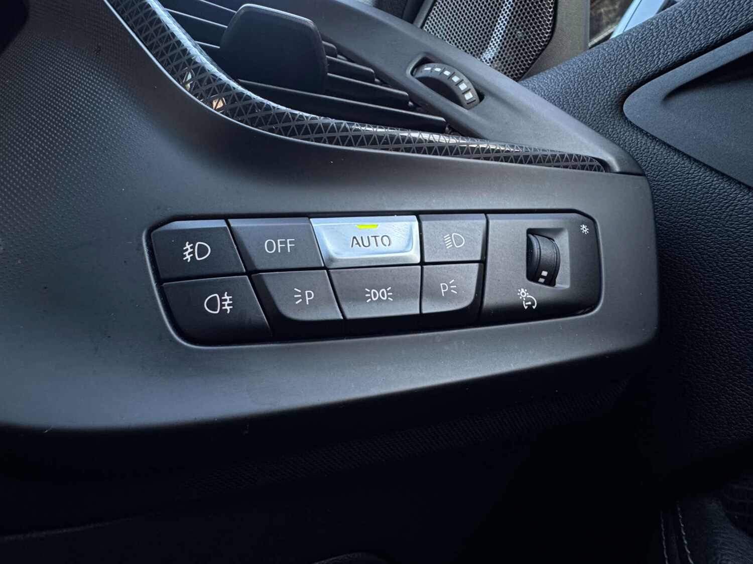 Used BMW 1 Series 2020 for sale - 77934078: Photo 29