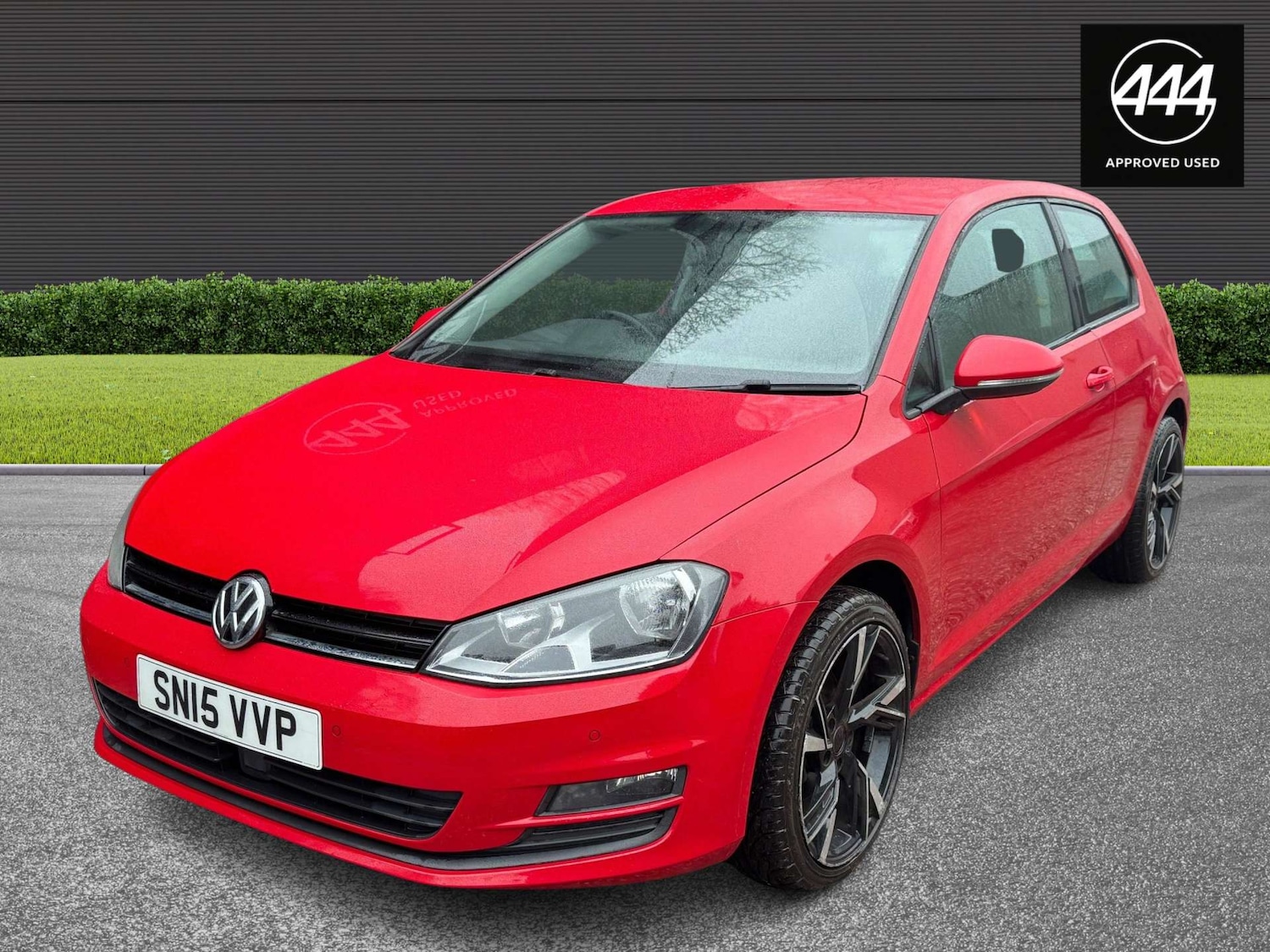 Used Volkswagen Golf 2015 for sale - 77475163: Photo 2