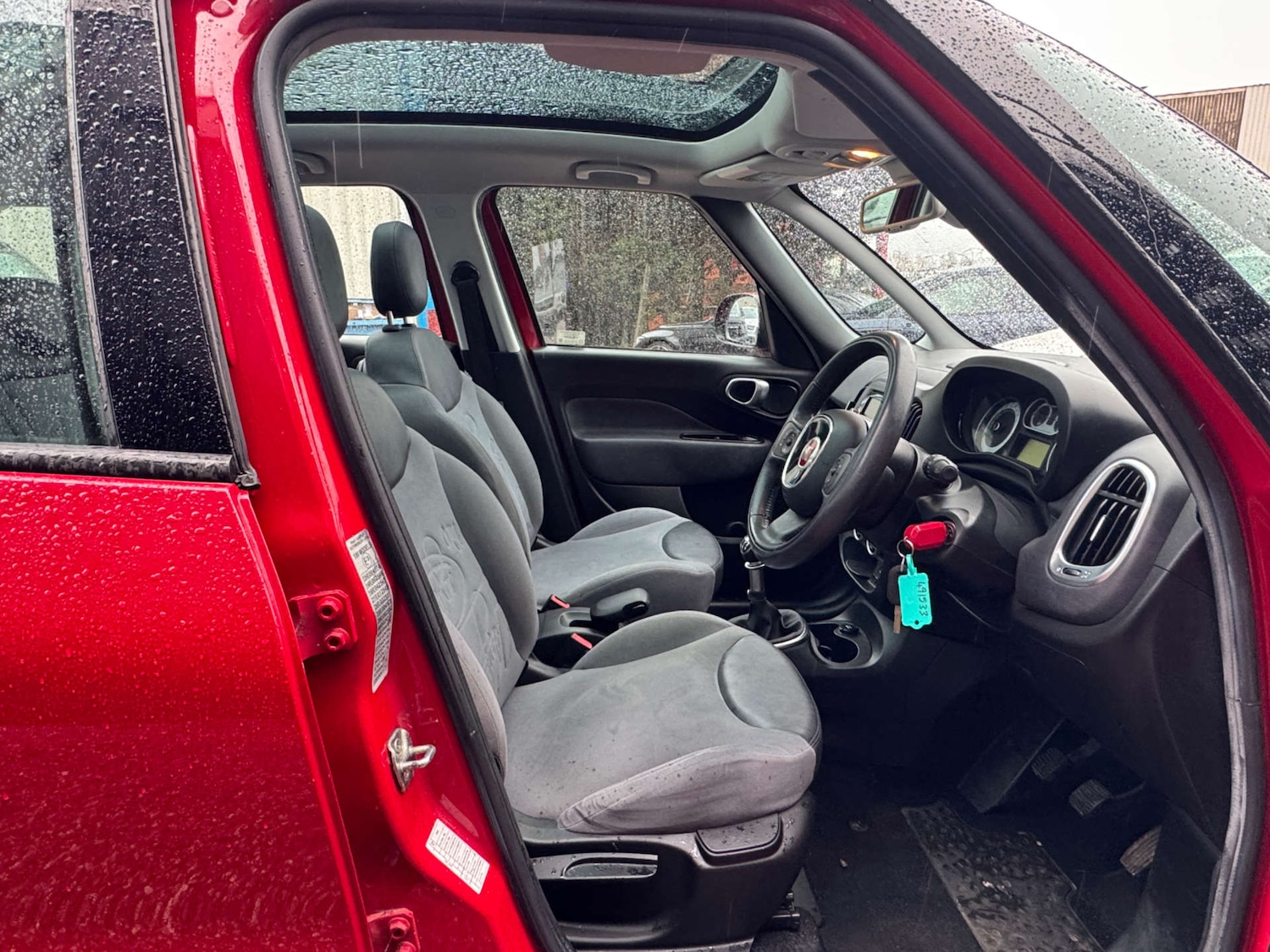 Used Fiat 500L 2013 for sale - 77434644: Photo 17