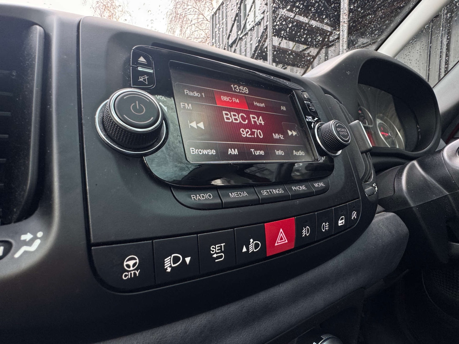 Used Fiat 500L 2013 for sale - 77434644: Photo 43