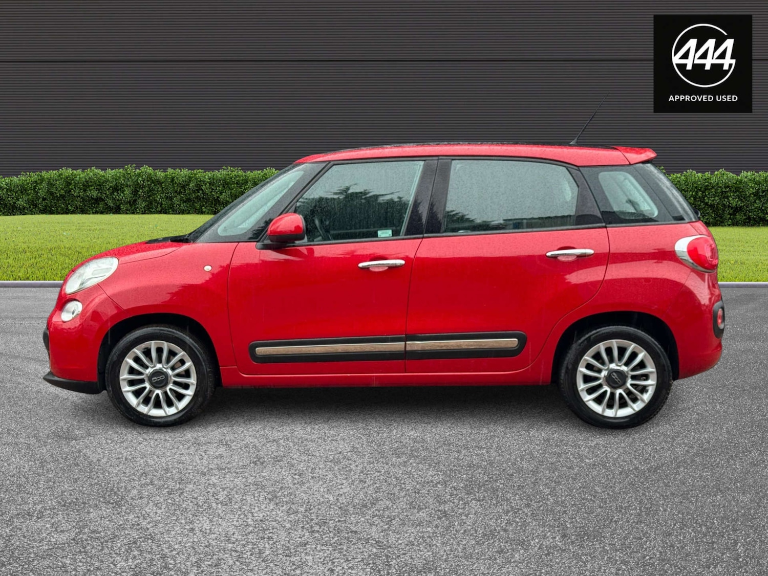 Used Fiat 500L 2013 for sale - 77434644: Photo 8