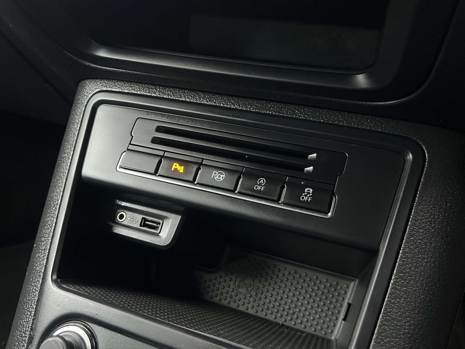 Used Volkswagen Tiguan 2015 for sale - 77148697: Photo 30