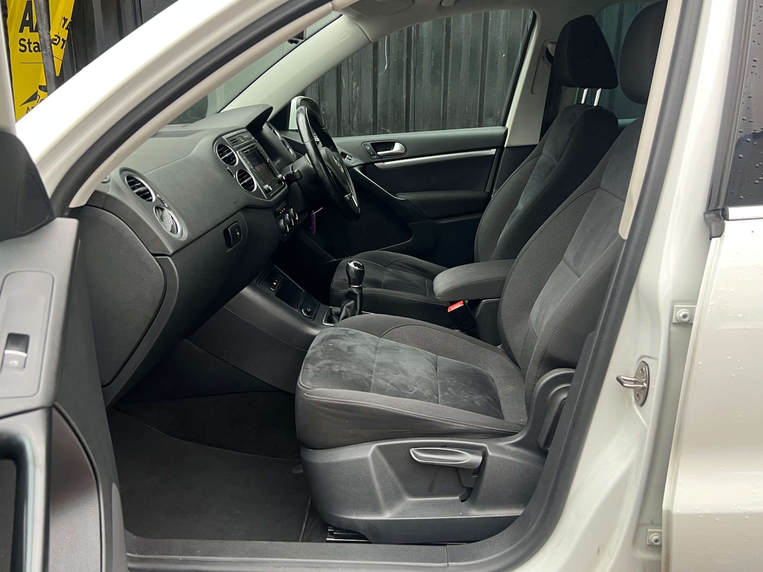 Used Volkswagen Tiguan 2015 for sale - 77148697: Photo 48