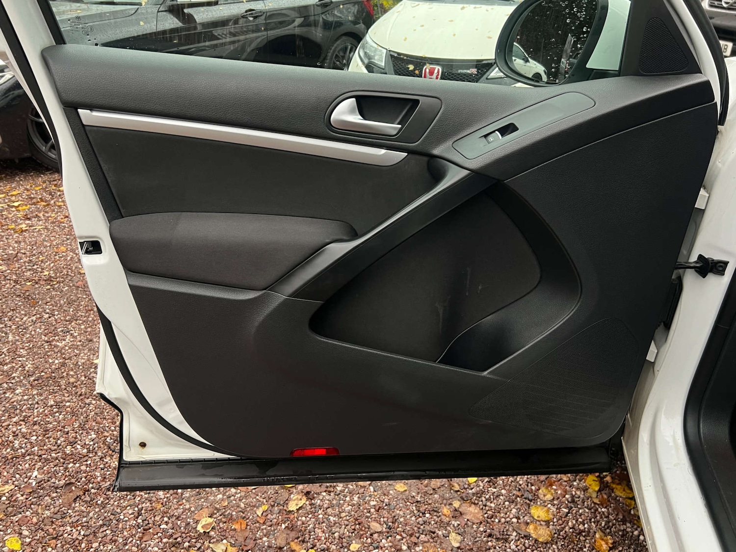 Used Volkswagen Tiguan 2015 for sale - 77148697: Photo 49