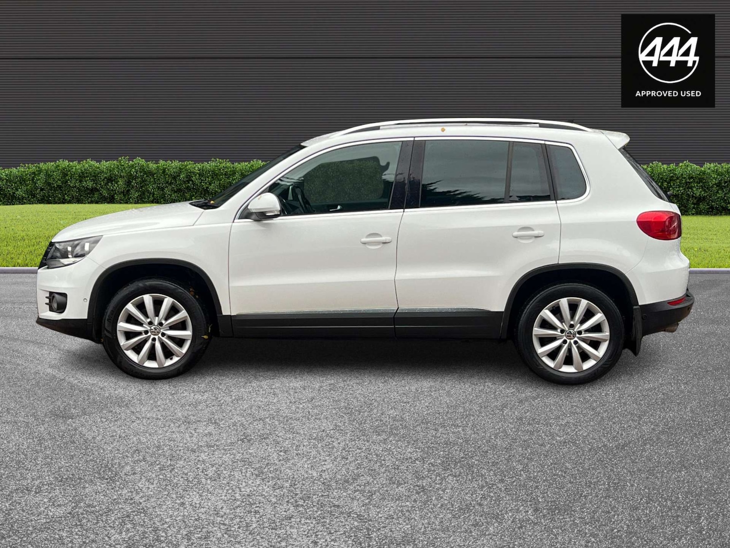 Used Volkswagen Tiguan 2015 for sale - 77148697: Photo 7