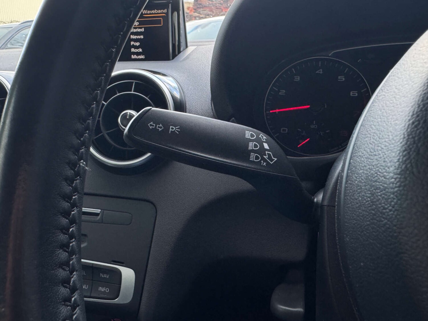 Used Audi A1 2015 for sale - 77880375: Photo 25