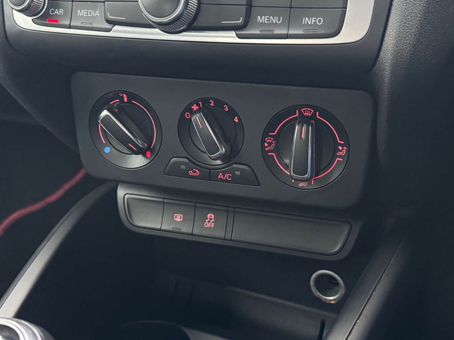 Used Audi A1 2015 for sale - 77880375: Photo 33