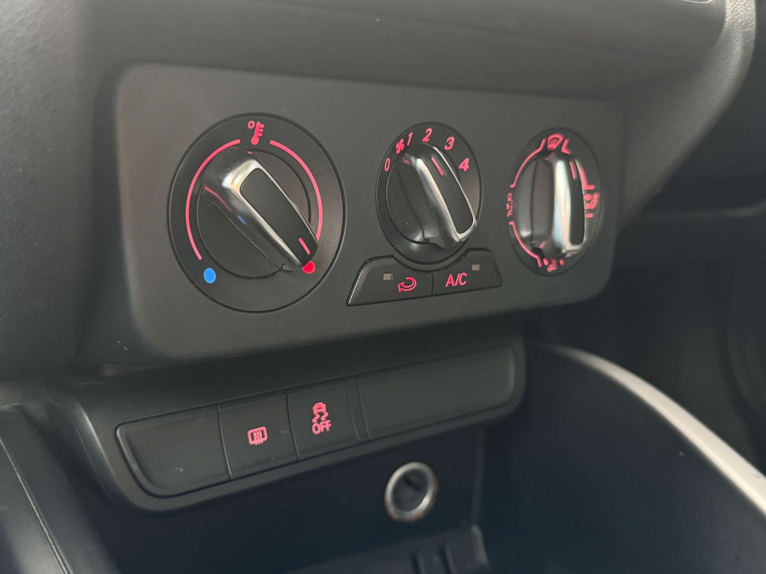 Used Audi A1 2015 for sale - 77880375: Photo 46