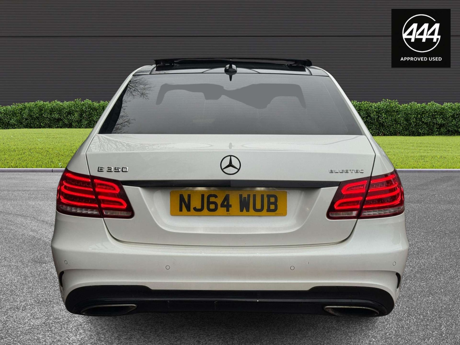 Used Mercedes-Benz E Class 2014 for sale - 77383389: Photo 10