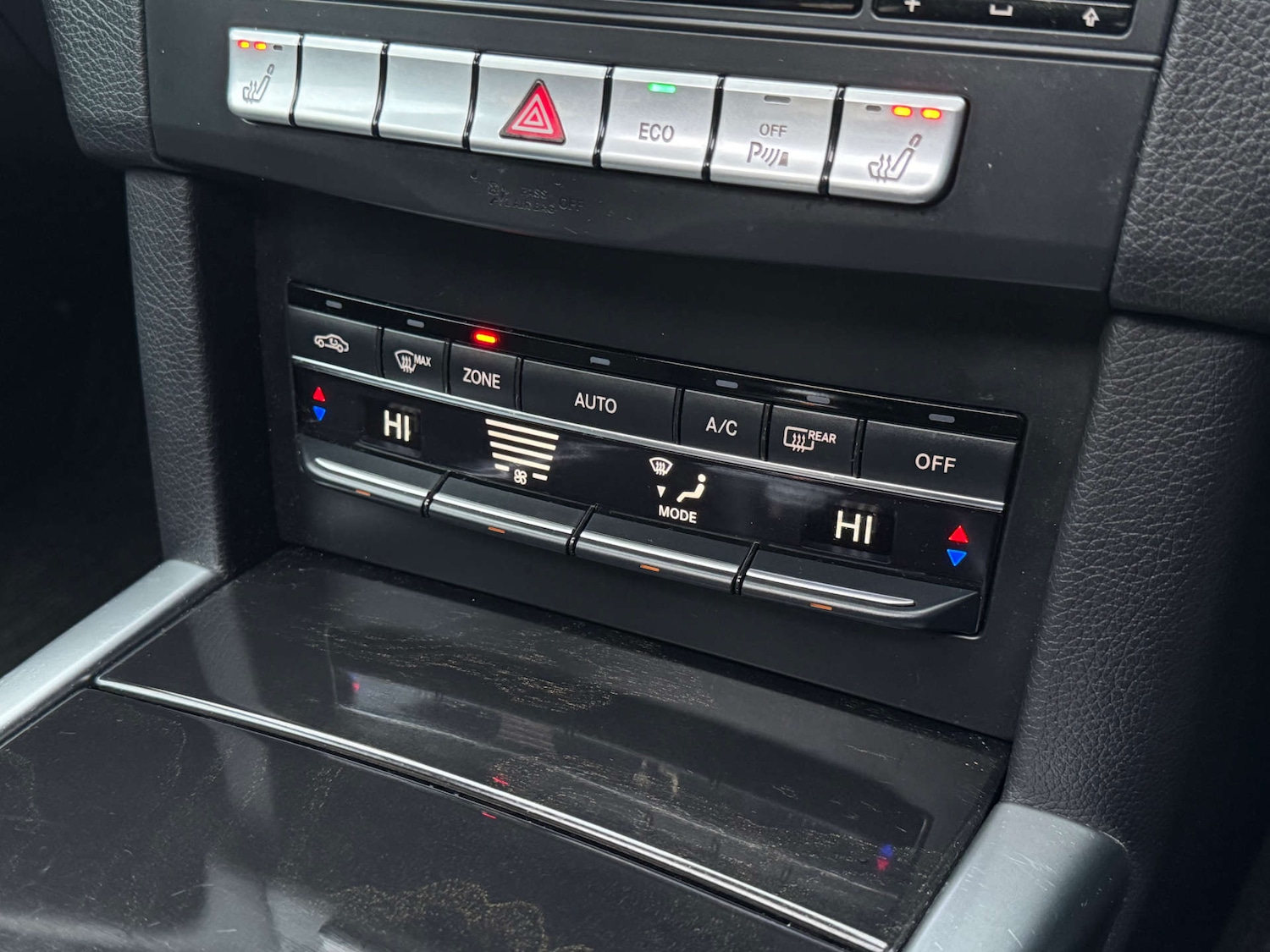 Used Mercedes-Benz E Class 2014 for sale - 77383389: Photo 29