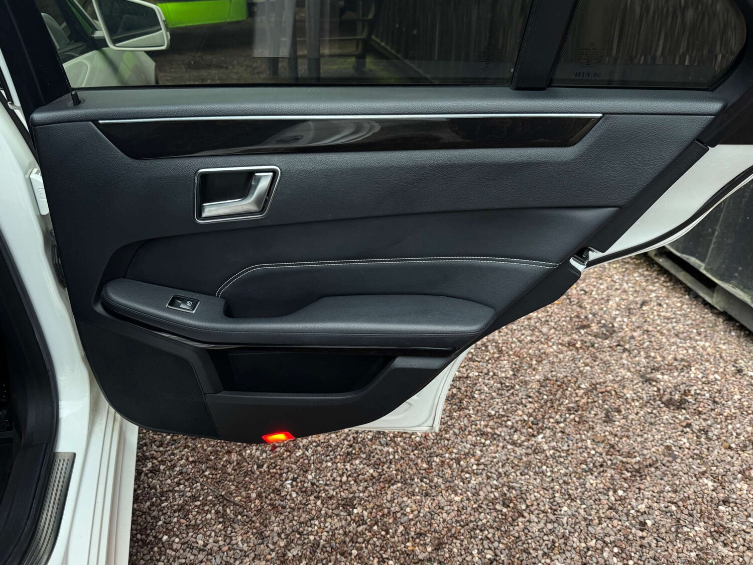 Used Mercedes-Benz E Class 2014 for sale - 77383389: Photo 34