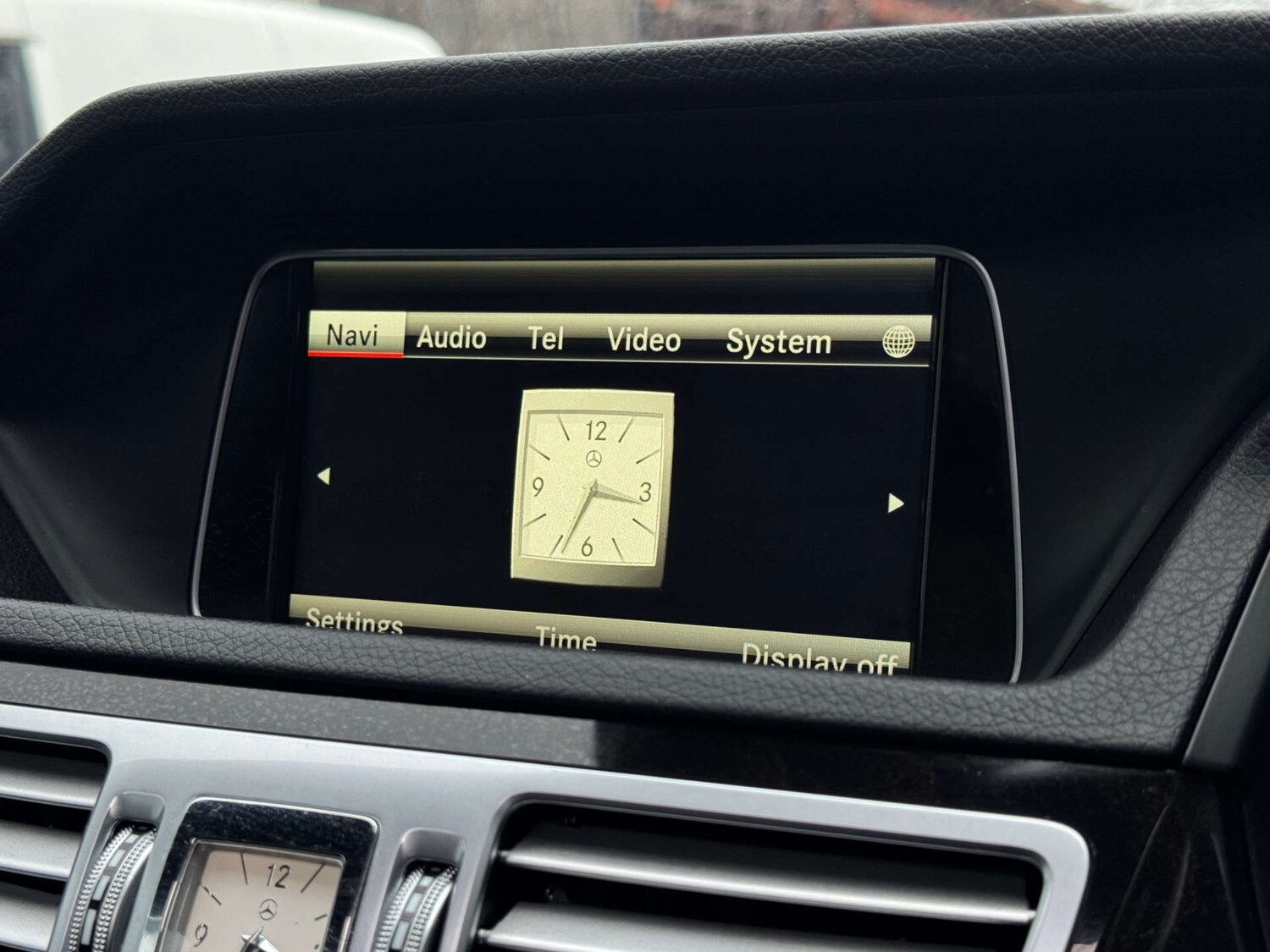 Used Mercedes-Benz E Class 2014 for sale - 77383389: Photo 43