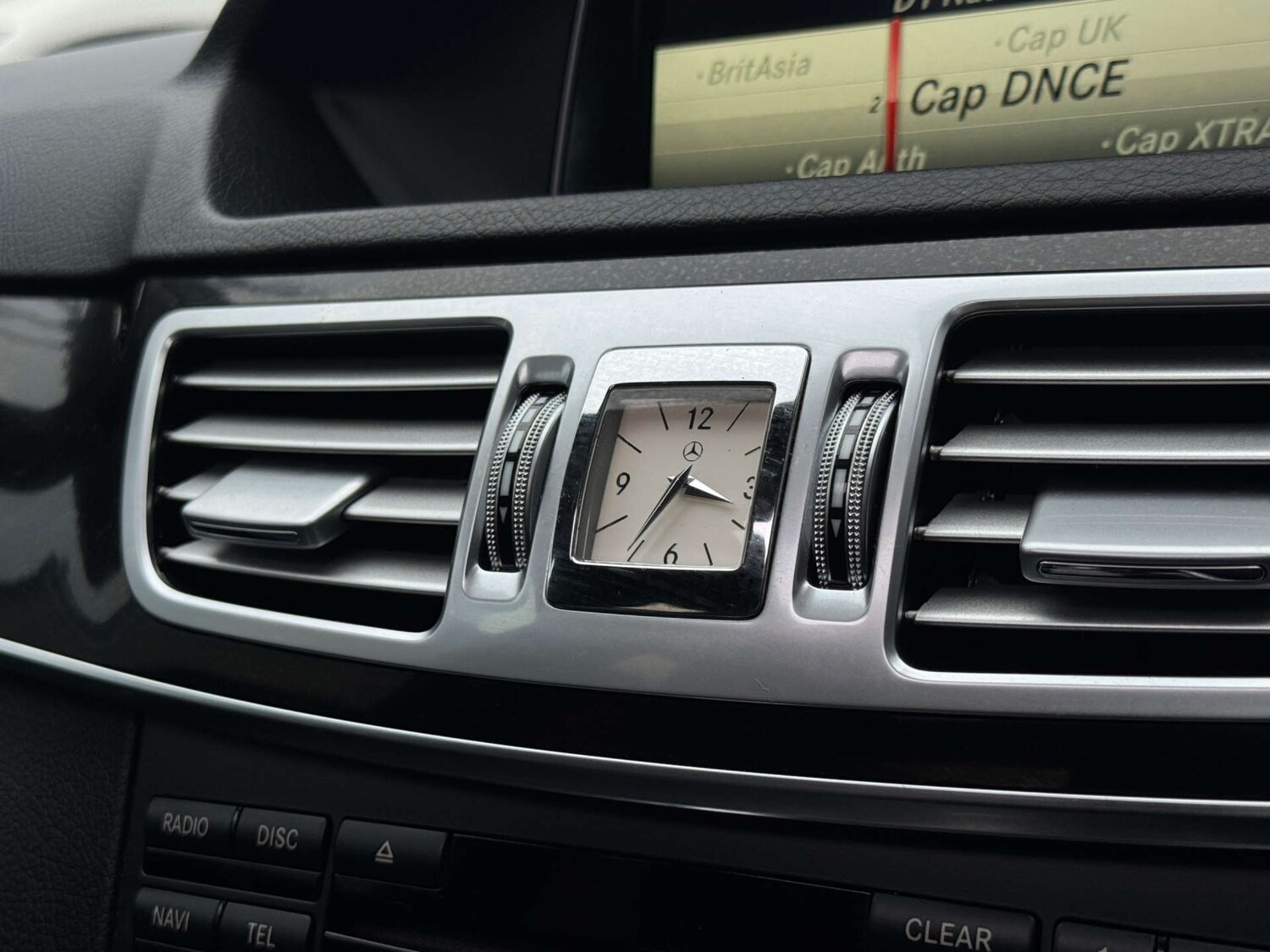 Used Mercedes-Benz E Class 2014 for sale - 77383389: Photo 46