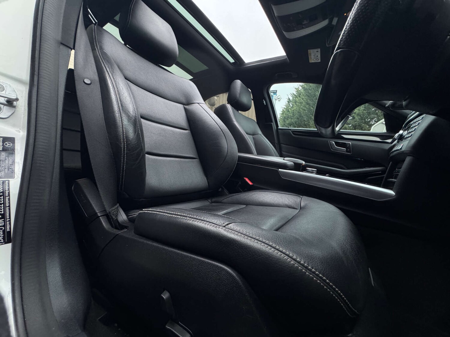 Used Mercedes-Benz E Class 2014 for sale - 77383389: Photo 52