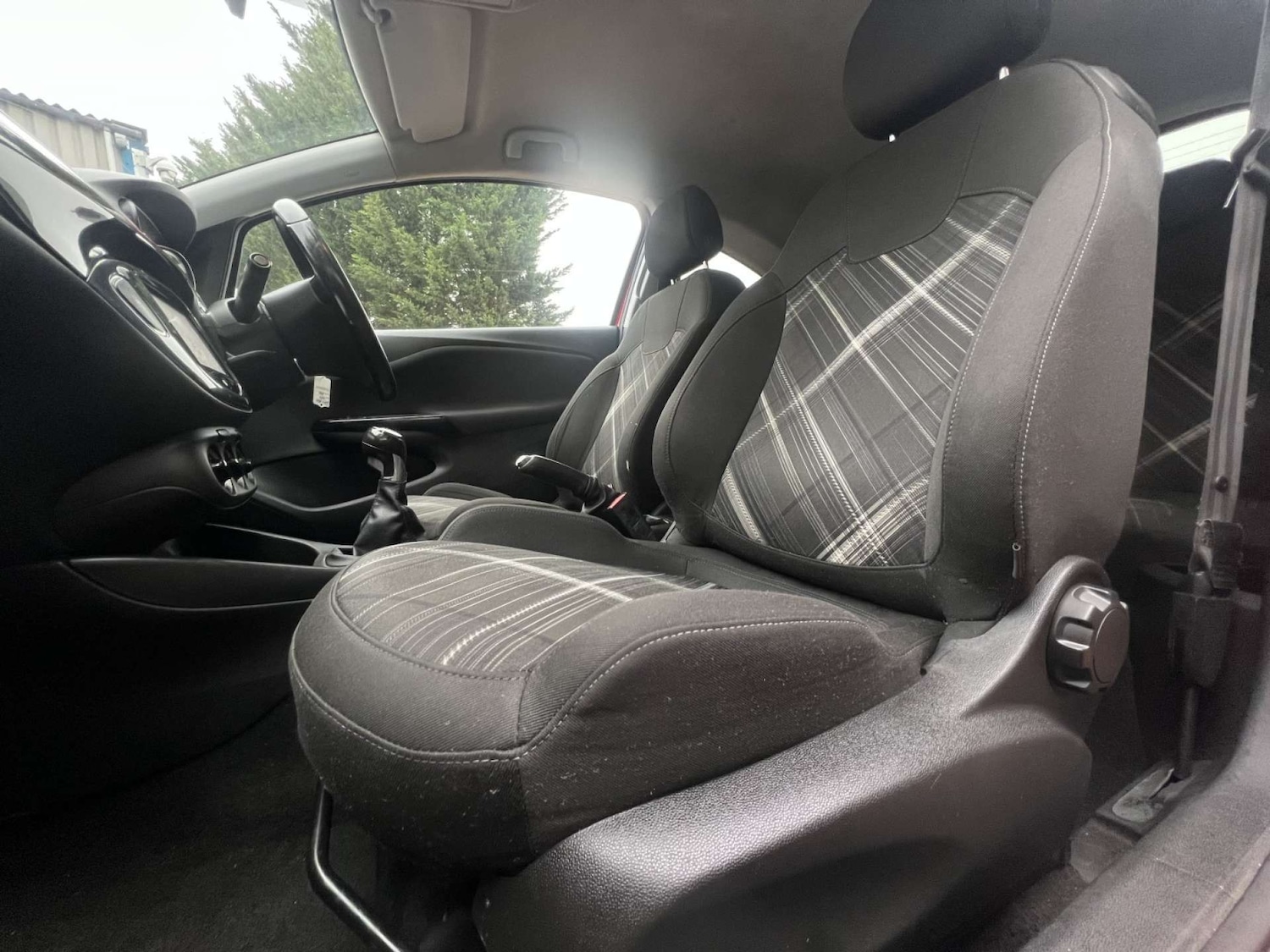 Used Vauxhall Corsa 2015 for sale - 77148659: Photo 31