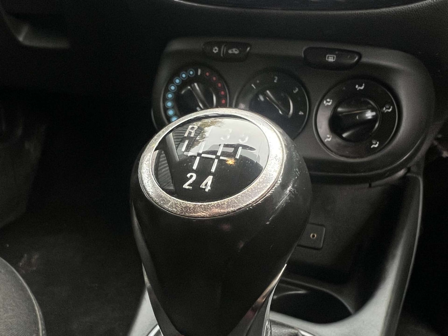 Used Vauxhall Corsa 2015 for sale - 77148659: Photo 38