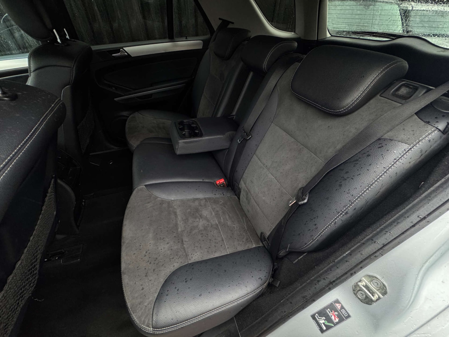 Used Mercedes-Benz M Class 2011 for sale - 77618895: Photo 28