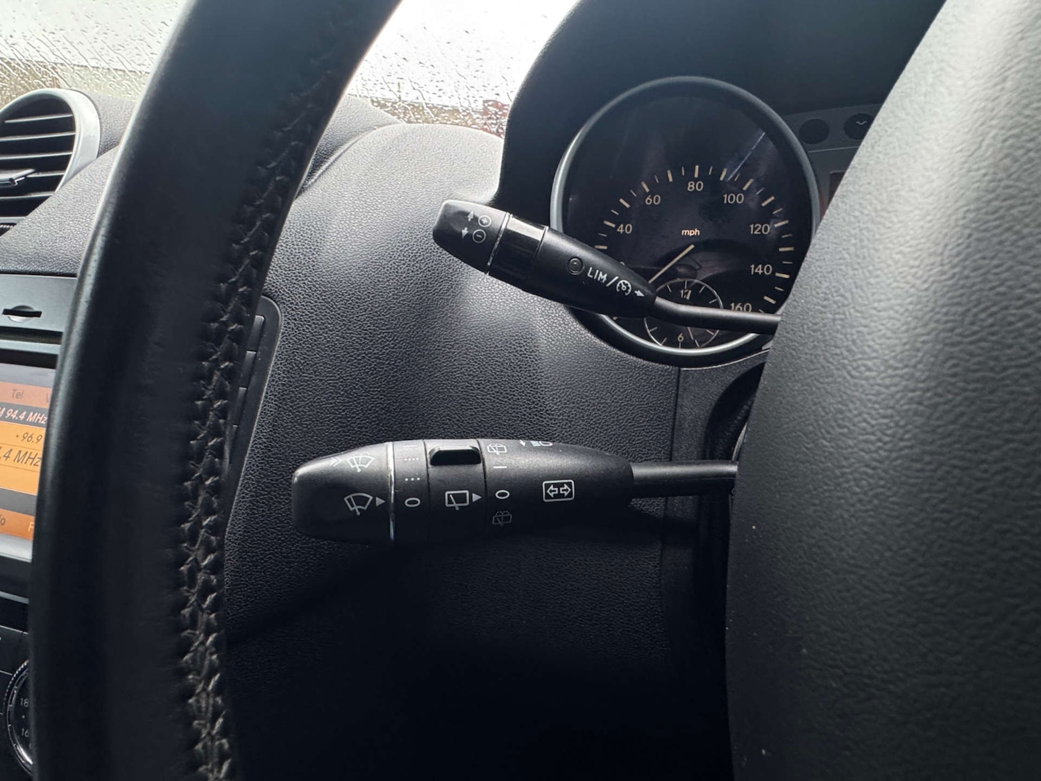 Used Mercedes-Benz M Class 2011 for sale - 77618895: Photo 32