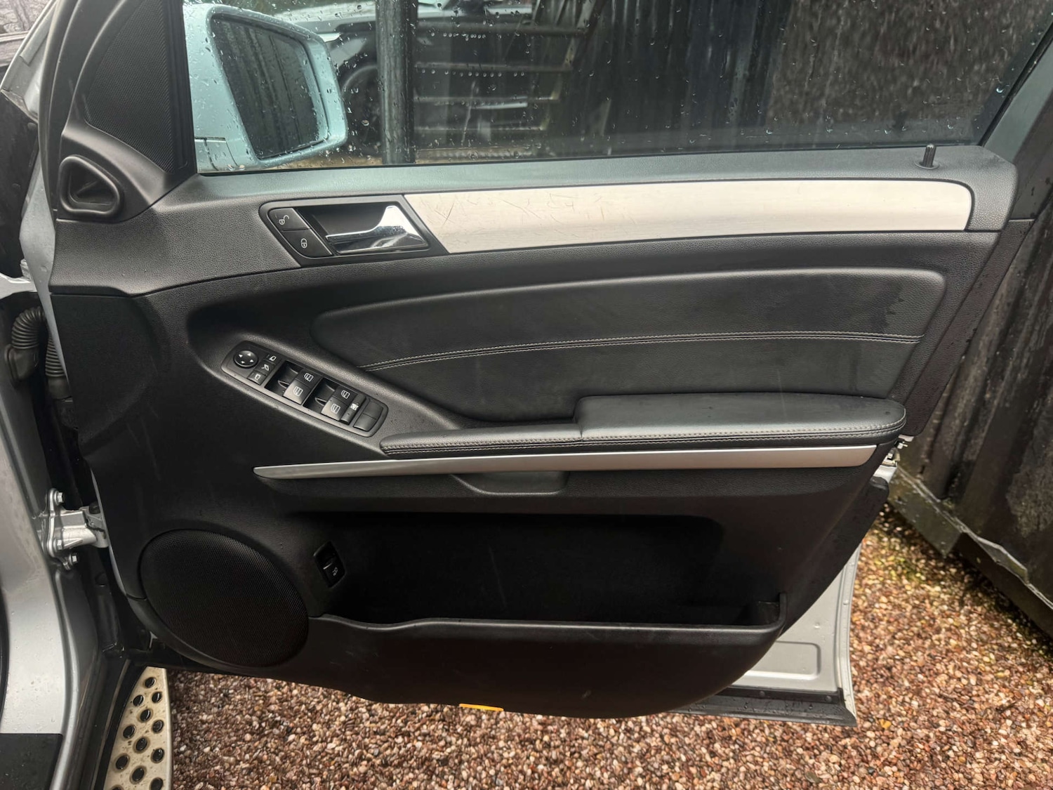 Used Mercedes-Benz M Class 2011 for sale - 77618895: Photo 37