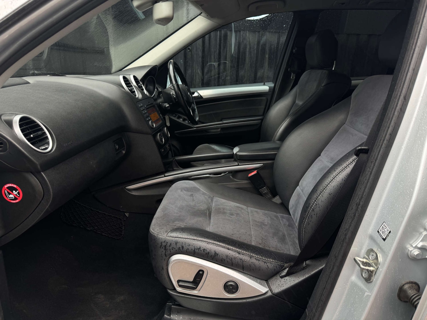 Used Mercedes-Benz M Class 2011 for sale - 77618895: Photo 56