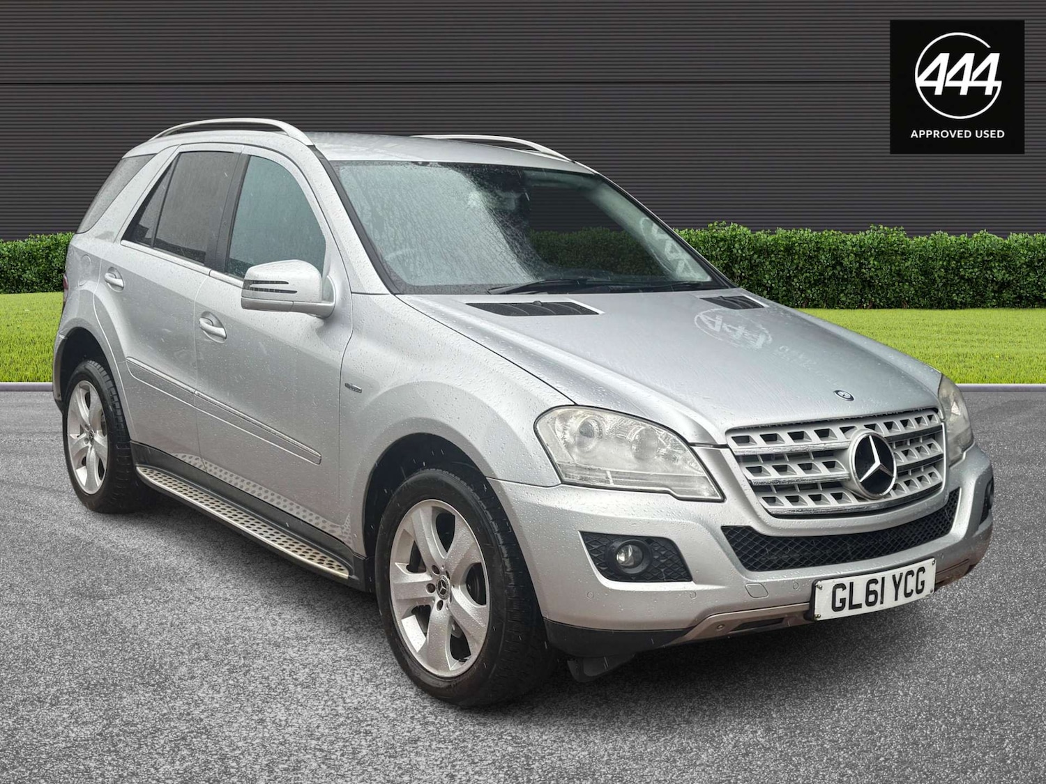 Used Mercedes-Benz M Class 2011 for sale - 77618895: Photo 6