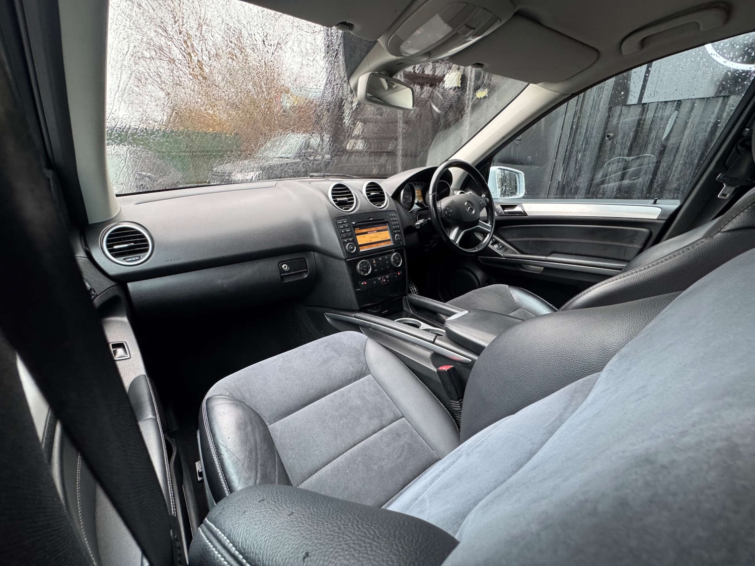 Used Mercedes-Benz M Class 2011 for sale - 77618895: Photo 66