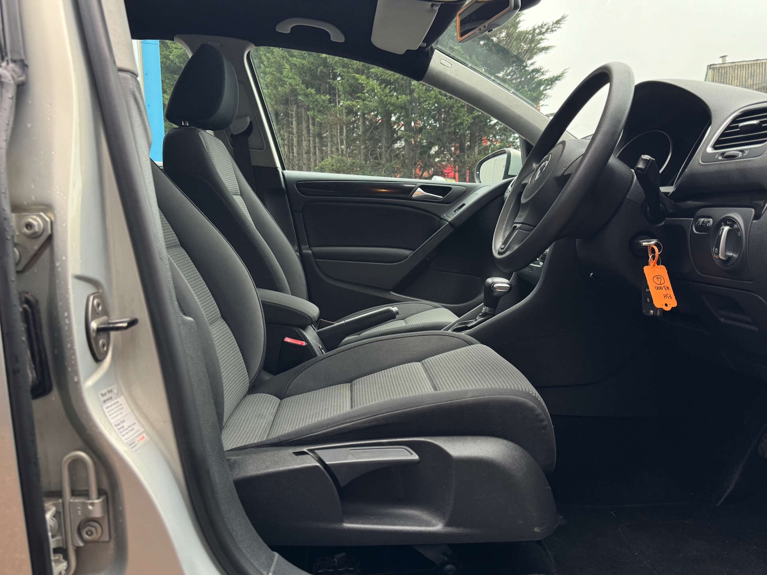 Used Volkswagen Golf 2009 for sale - 77778119: Photo 19