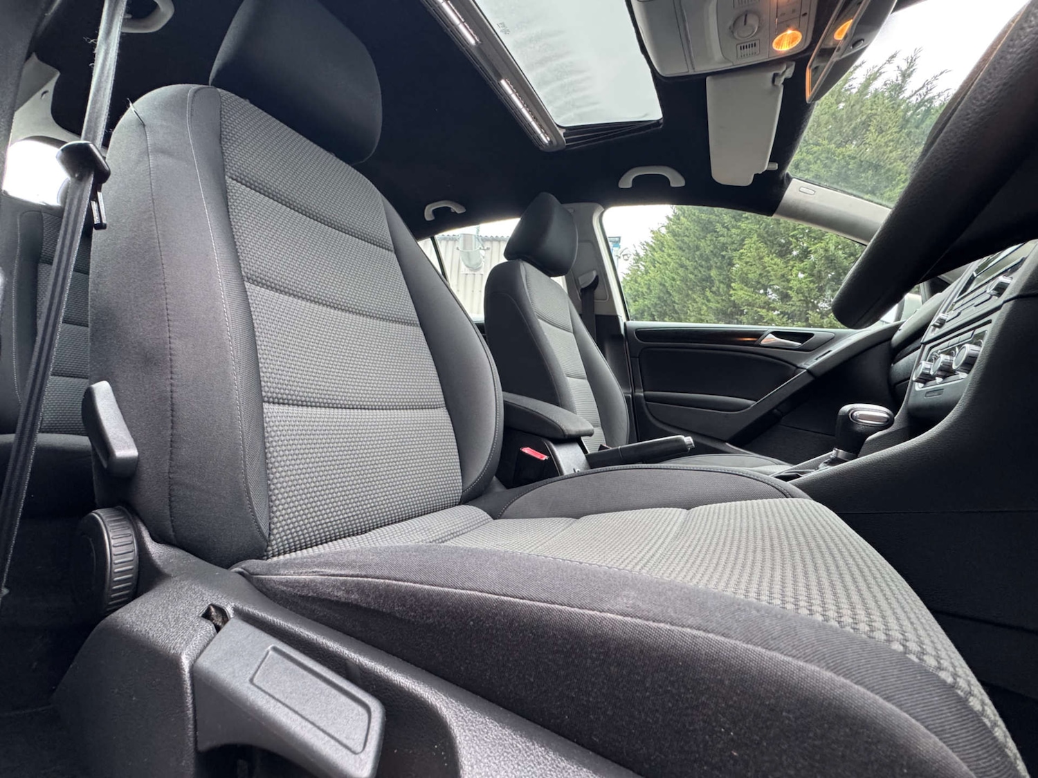 Used Volkswagen Golf 2009 for sale - 77778119: Photo 20