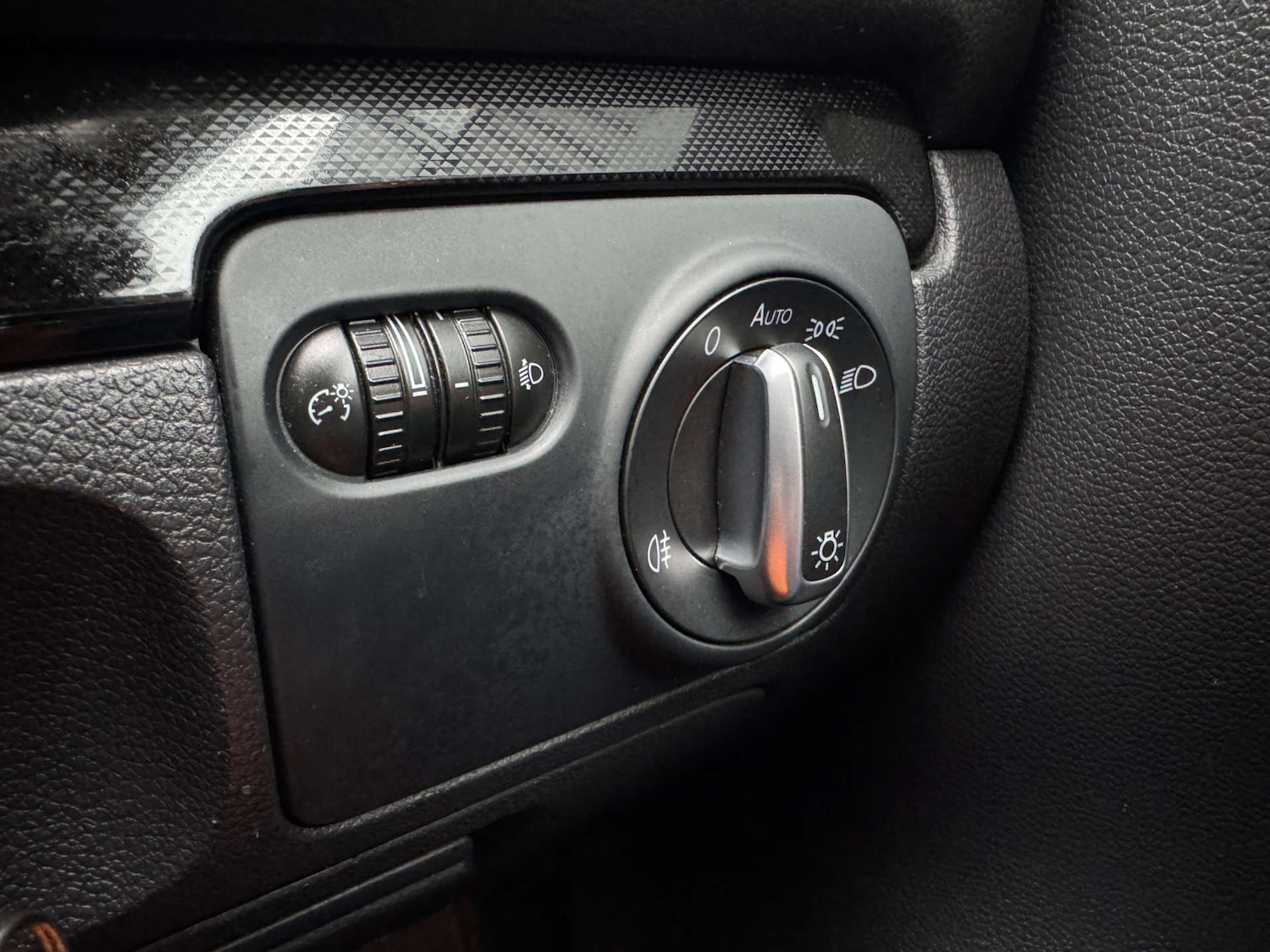 Used Volkswagen Golf 2009 for sale - 77778119: Photo 28