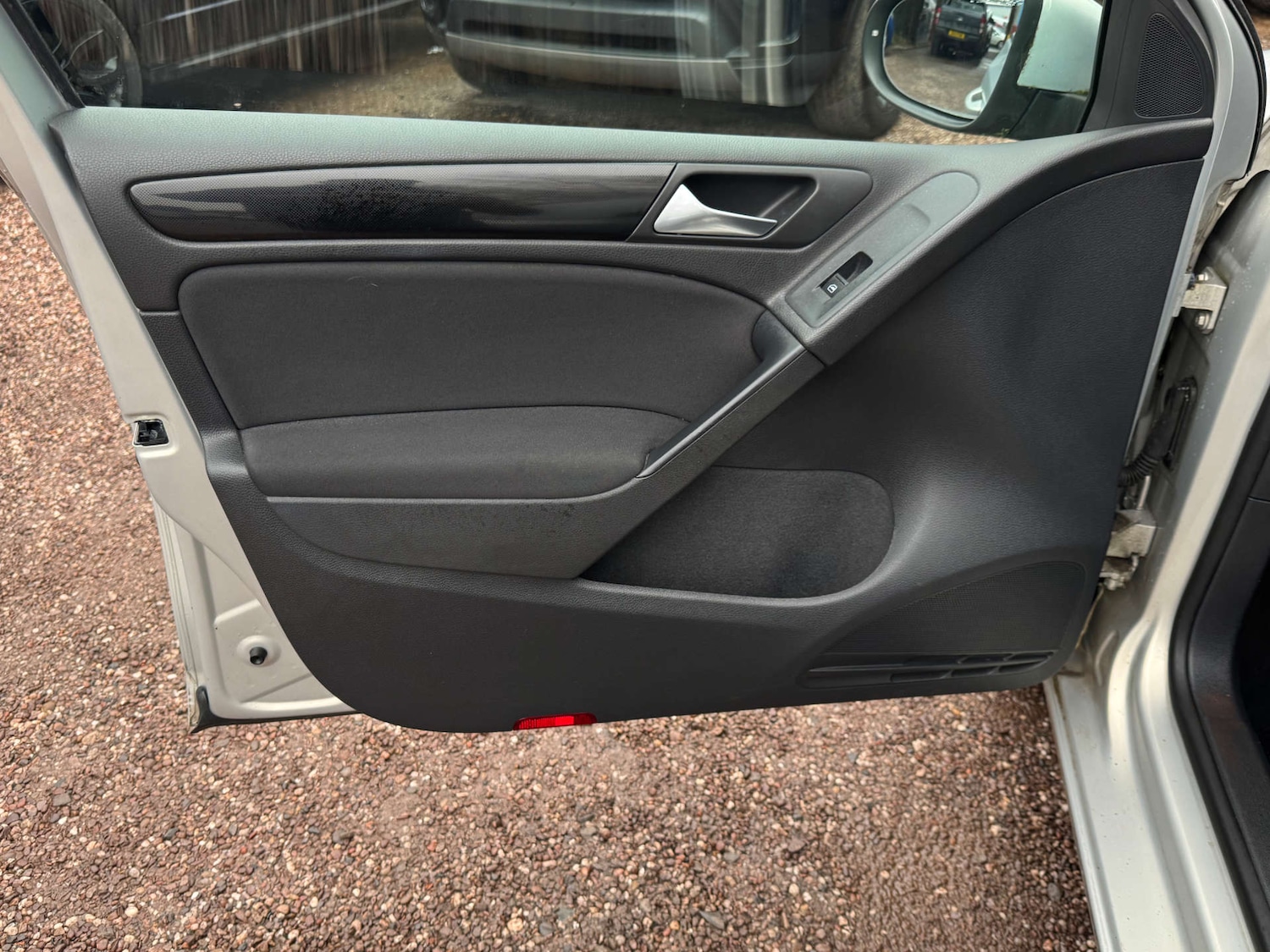 Used Volkswagen Golf 2009 for sale - 77778119: Photo 36