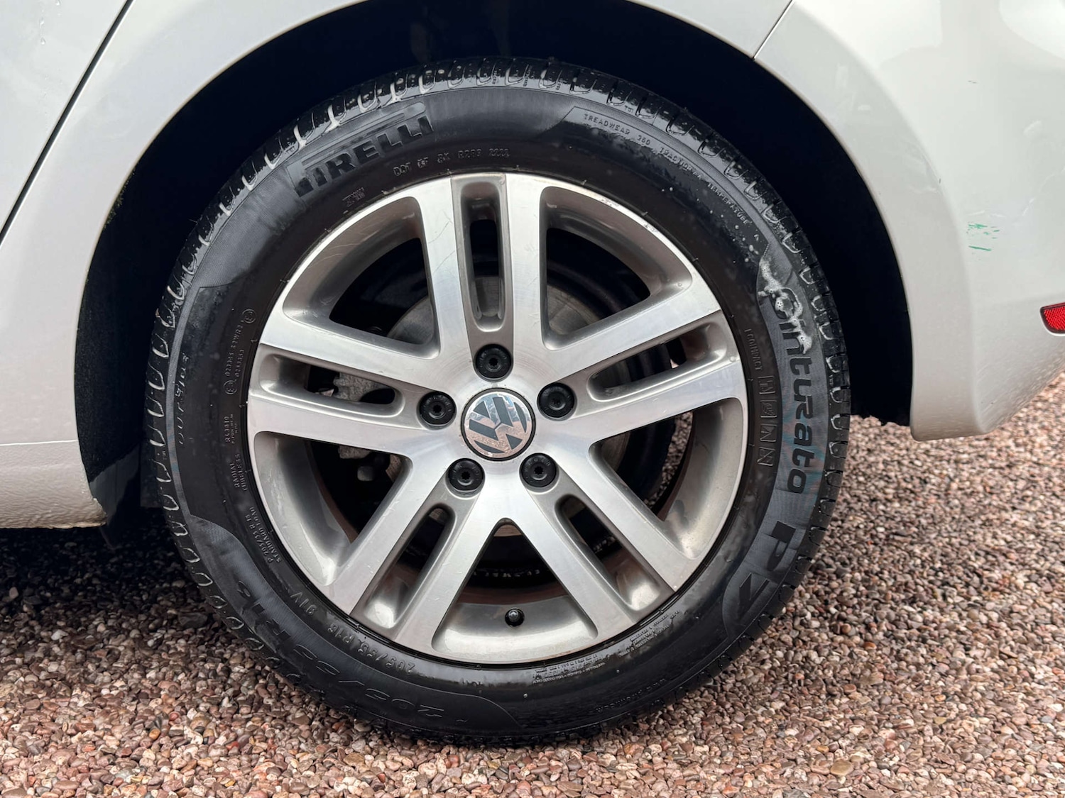 Used Volkswagen Golf 2009 for sale - 77778119: Photo 40