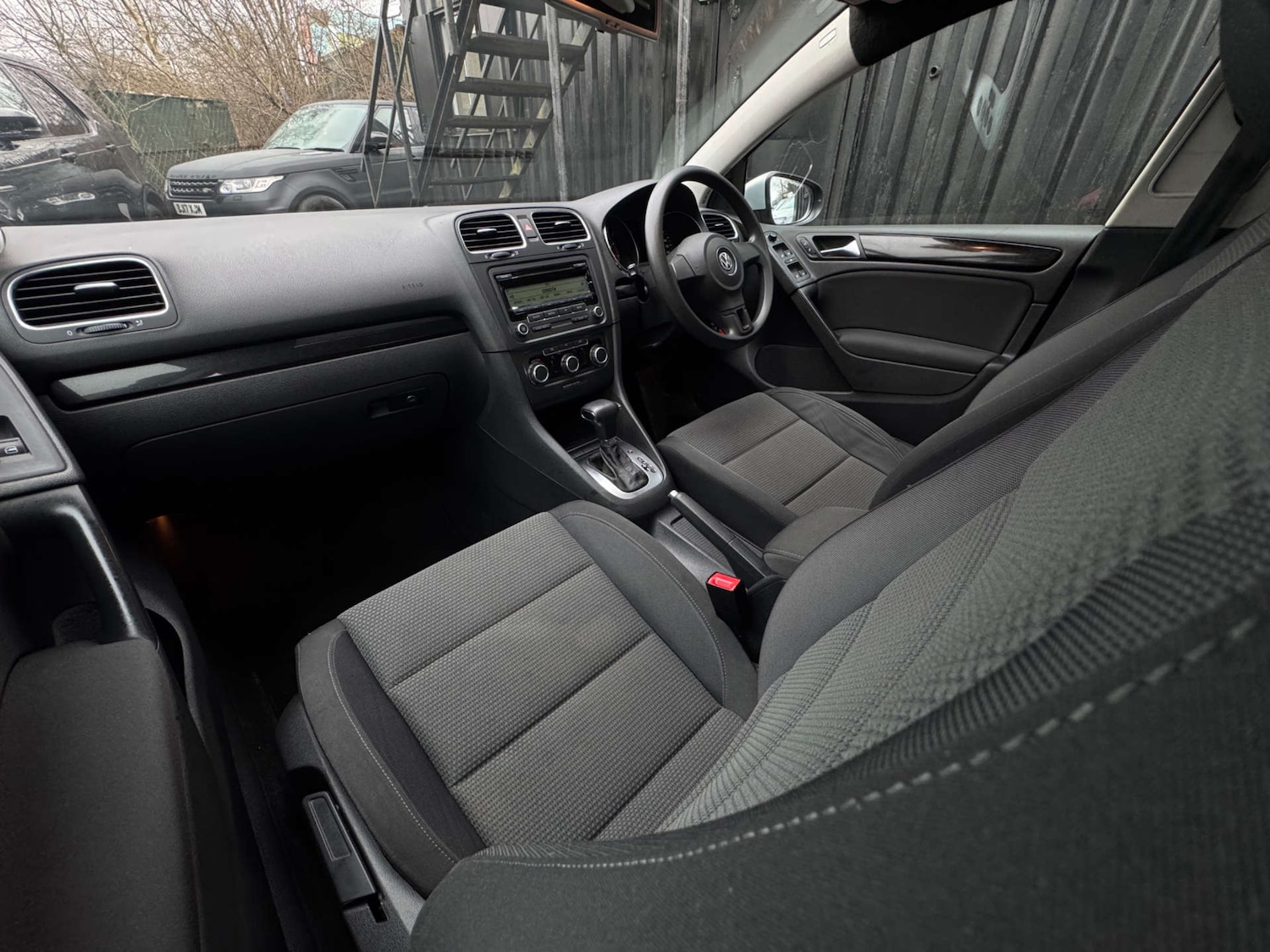 Used Volkswagen Golf 2009 for sale - 77778119: Photo 48