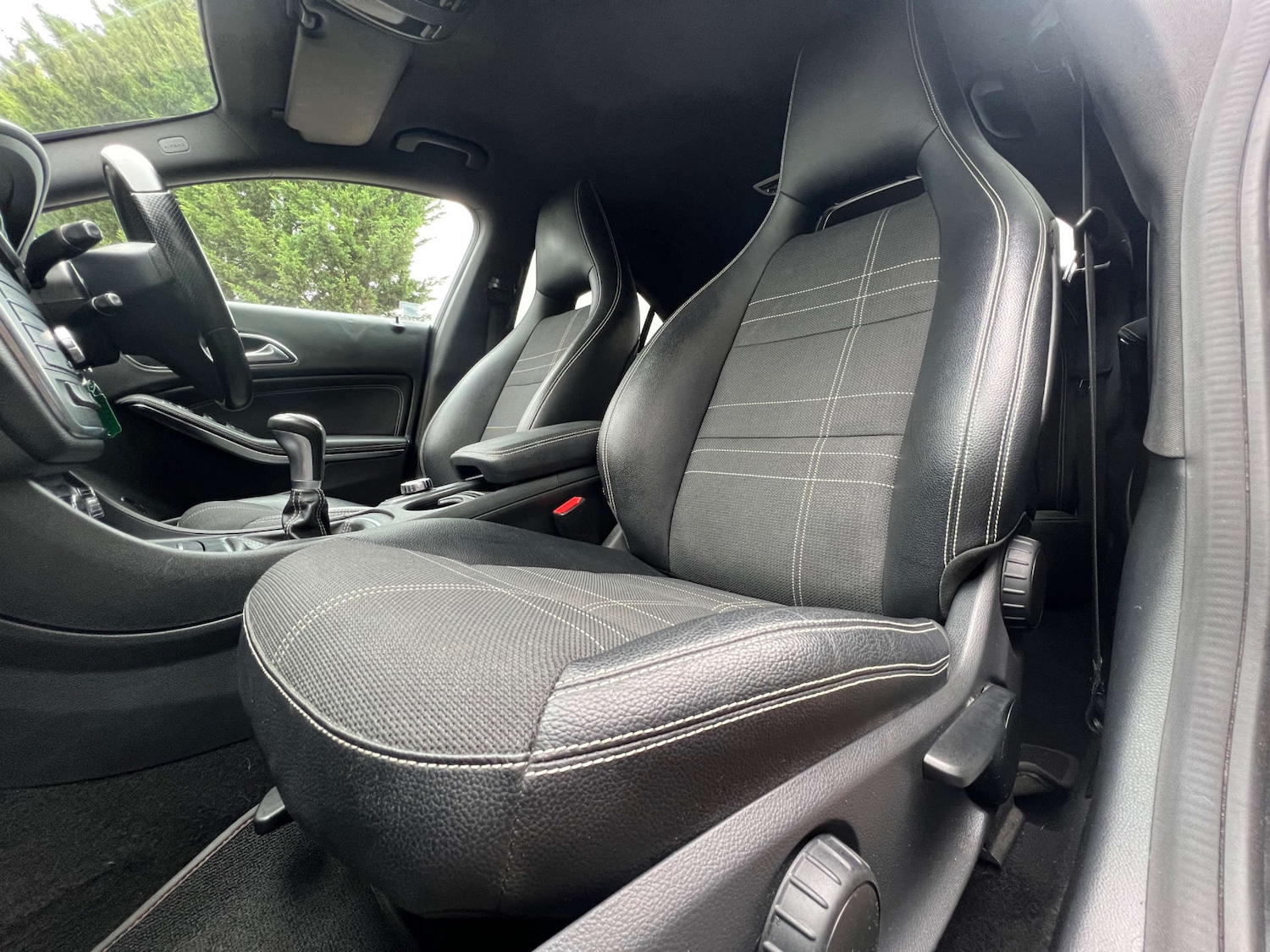 Used Mercedes-Benz CLA 2015 for sale - 77138692: Photo 31