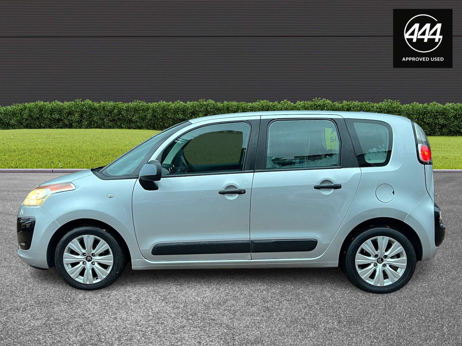 Used Citroen C3 Picasso 2014 for sale - 77138691: Photo 10