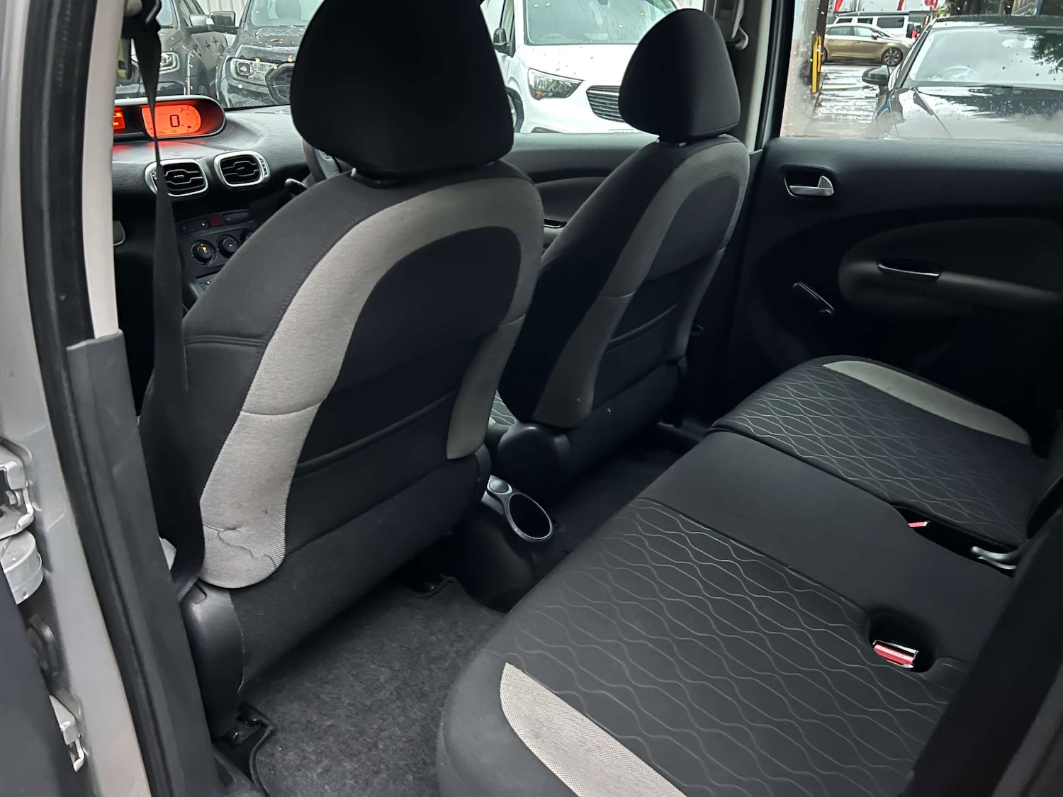 Used Citroen C3 Picasso 2014 for sale - 77138691: Photo 21