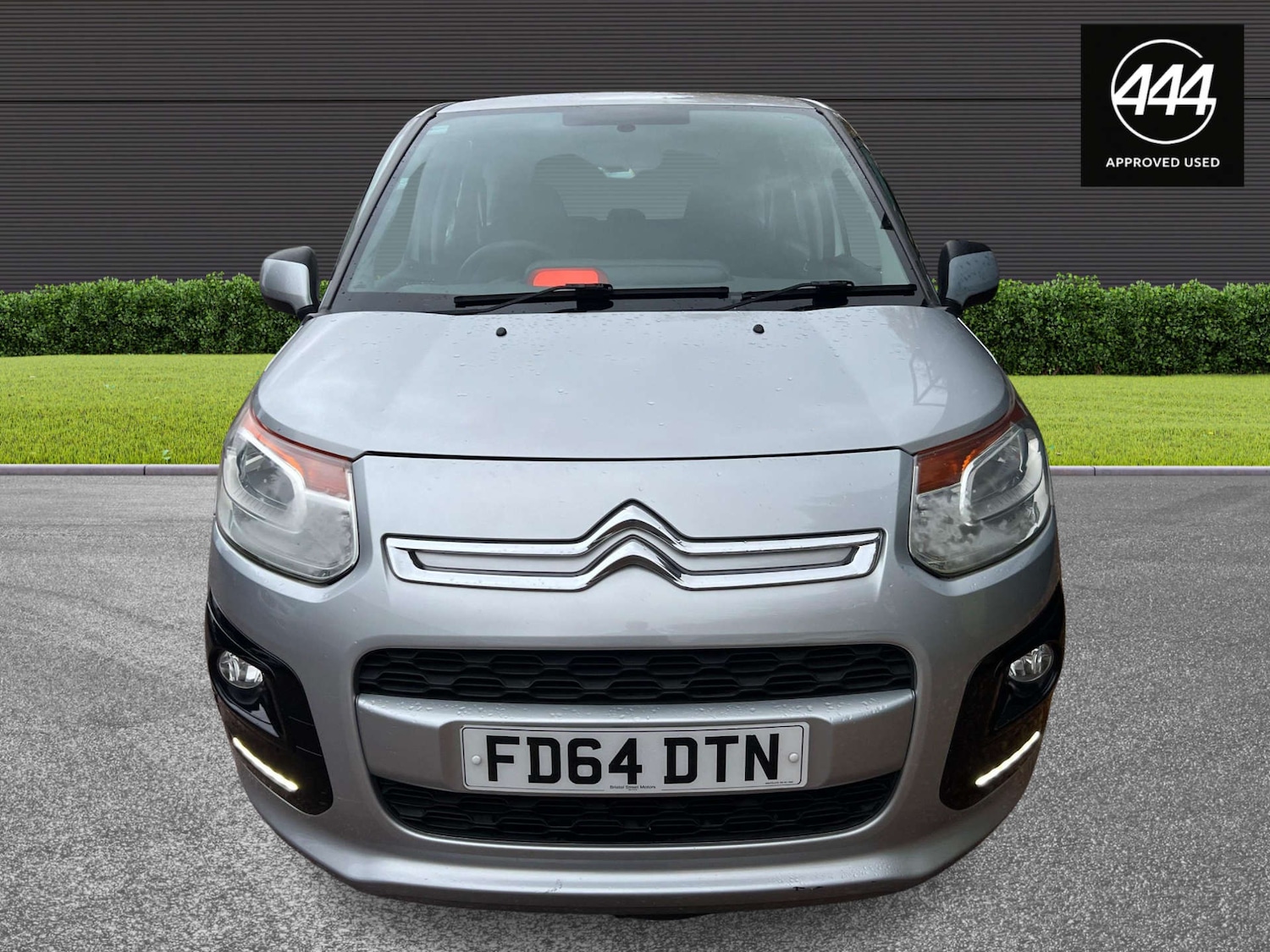 Used Citroen C3 Picasso 2014 for sale - 77138691: Photo 6