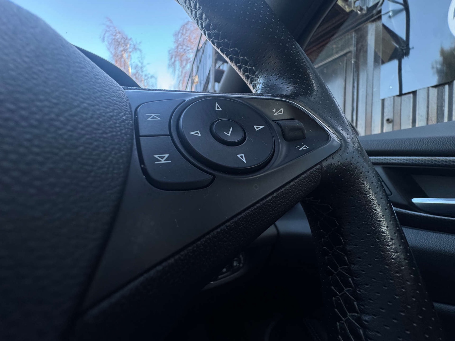 Used Vauxhall Insignia 2019 for sale - 77535043: Photo 32