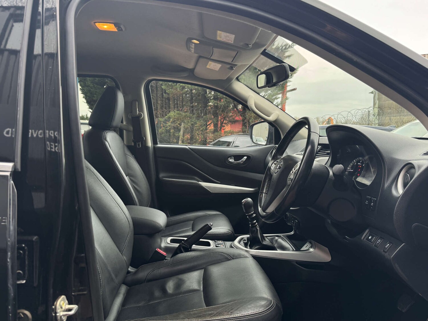 Used Nissan Navara 2020 for sale - 77368231: Photo 12