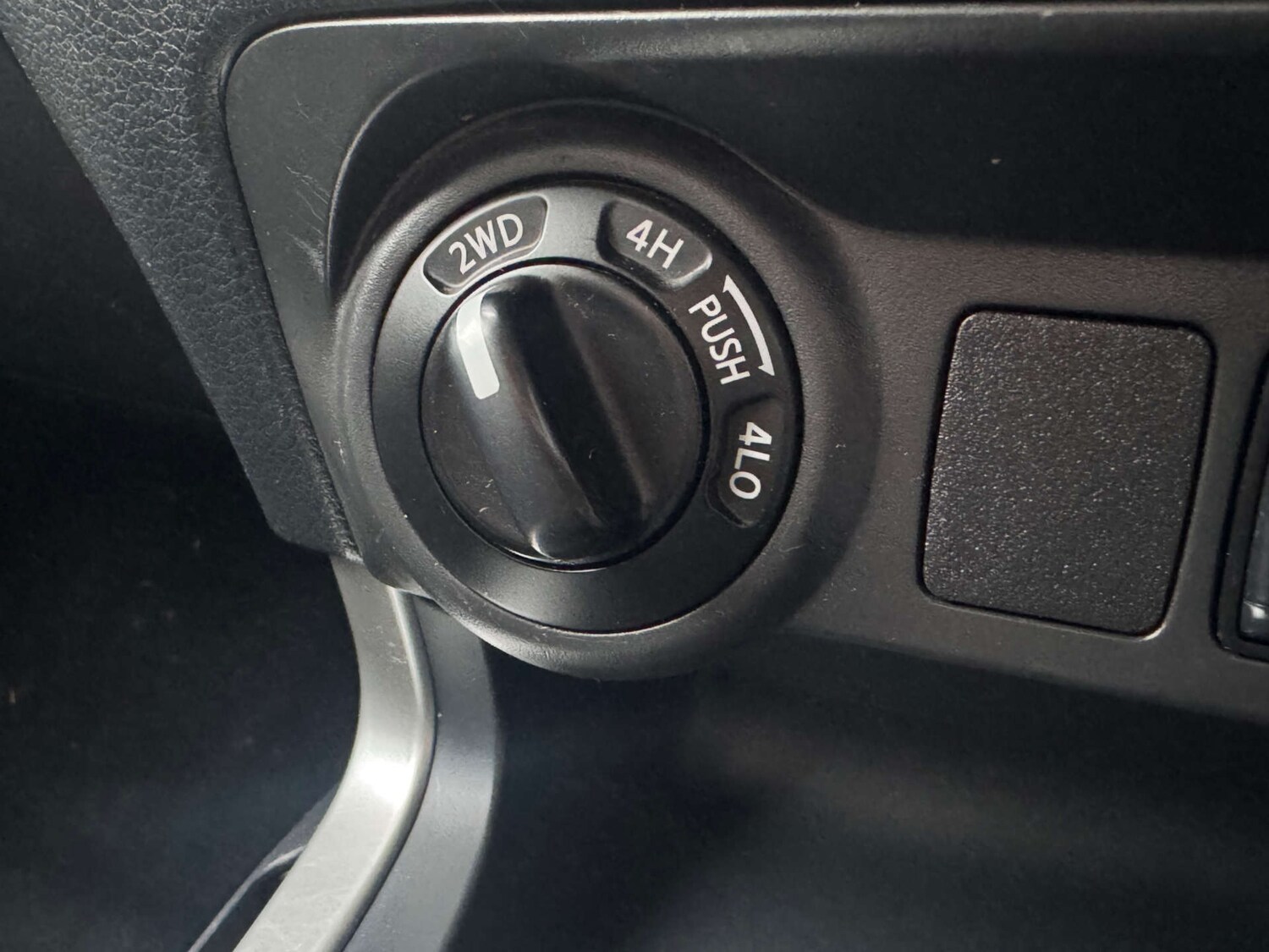 Used Nissan Navara 2020 for sale - 77368231: Photo 21