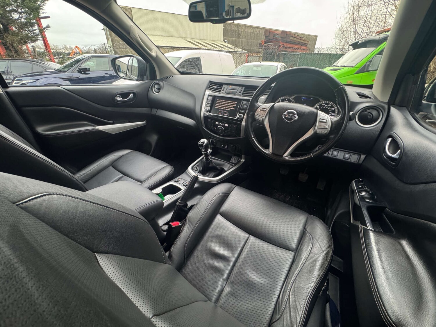 Used Nissan Navara 2020 for sale - 77368231: Photo 29